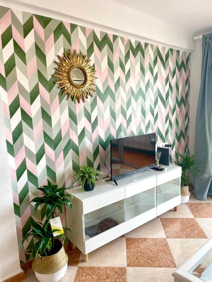 El Barquito De Mateo Apartman Torre Del Mar Kültér fotó